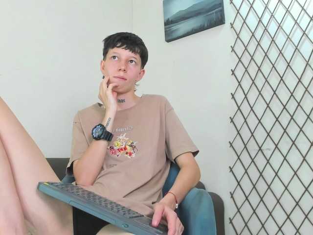 LiamBrown09 live cam on BongaCams