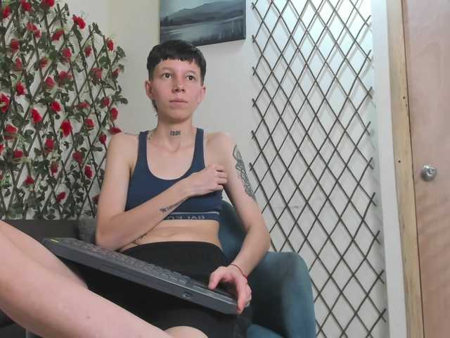 LiamBrown09 live cam on BongaCams