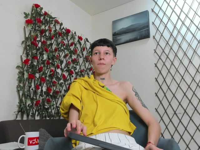 LiamBrown09 live cam on BongaCams