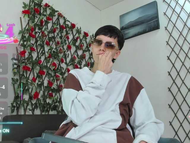 LiamBrown09 live cam on BongaCams