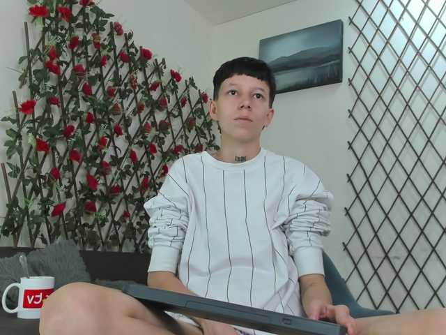 LiamBrown09 live cam on BongaCams