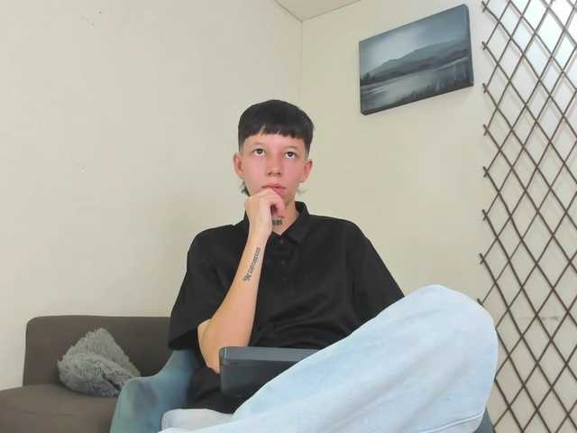 LiamBrown09 live cam on BongaCams