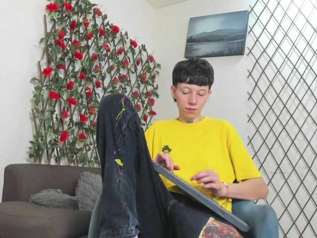 LiamBrown09 live cam on BongaCams