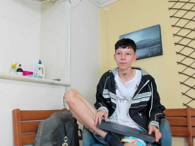 LiamBrown09 live cam on BongaCams