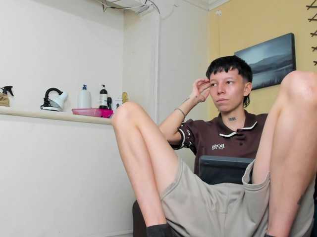 LiamBrown09 live cam on BongaCams