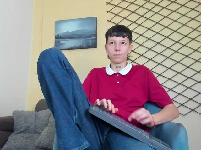 LiamBrown09 live cam on BongaCams