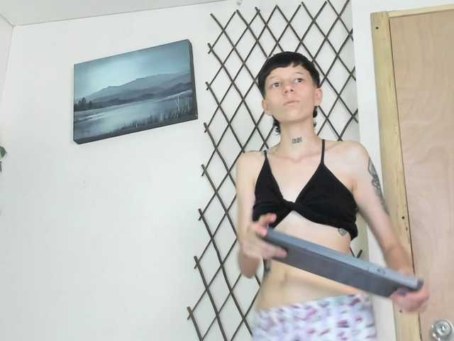LiamBrown09 live cam on BongaCams