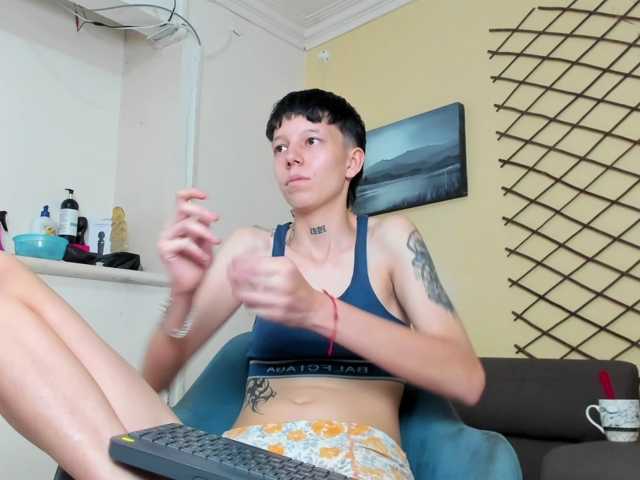 LiamBrown09 live cam on BongaCams