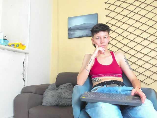 LiamBrown09 live cam on BongaCams