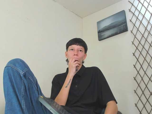 LiamBrown09 live cam on BongaCams
