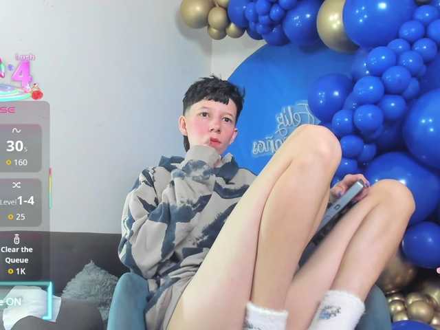 LiamBrown09 live cam on BongaCams