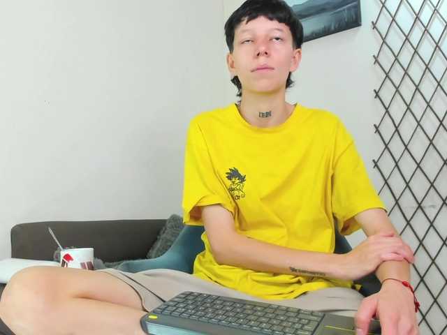 LiamBrown09 live cam on BongaCams