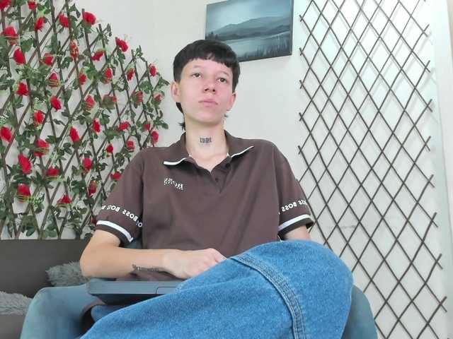 LiamBrown09 live cam on BongaCams