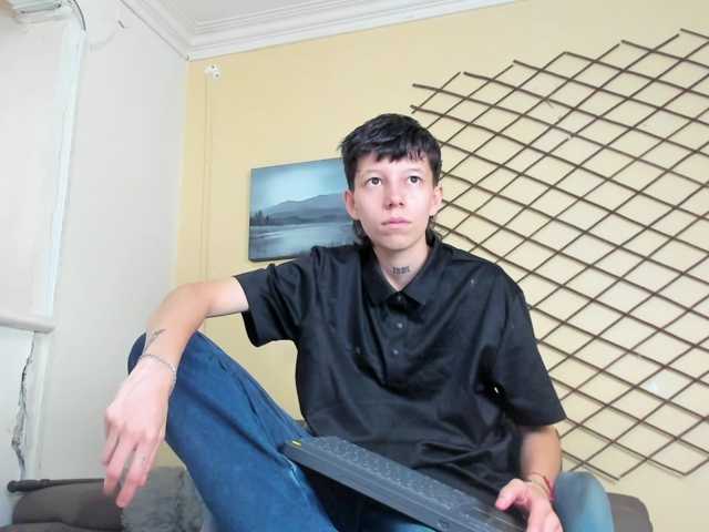 LiamBrown09 live cam on BongaCams