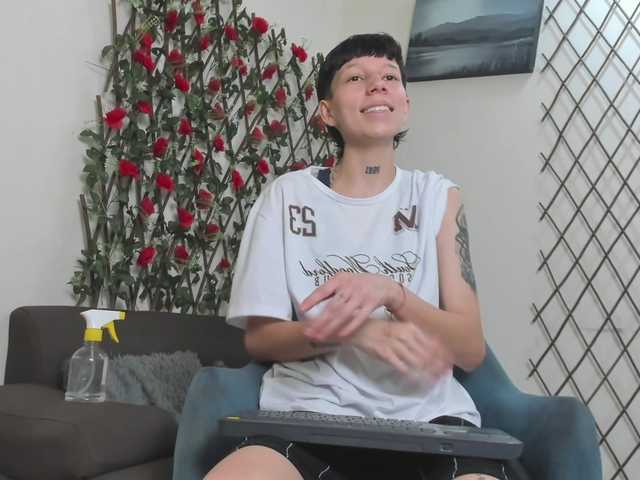 LiamBrown09 live cam on BongaCams