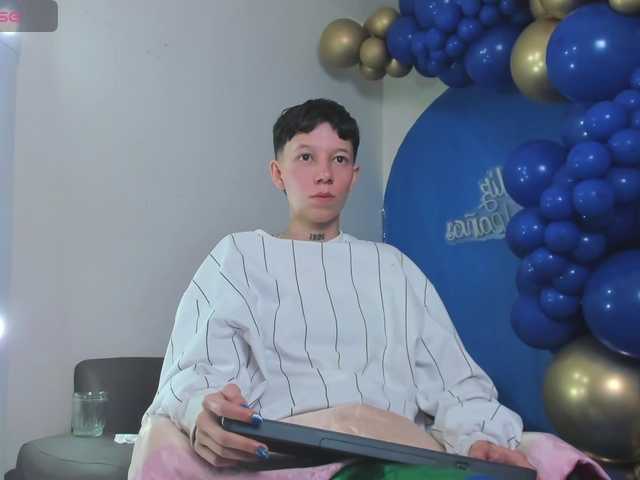 LiamBrown09 live cam on BongaCams