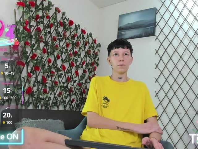 LiamBrown09 live cam on BongaCams