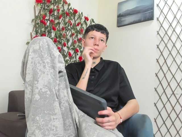 LiamBrown09 live cam on BongaCams