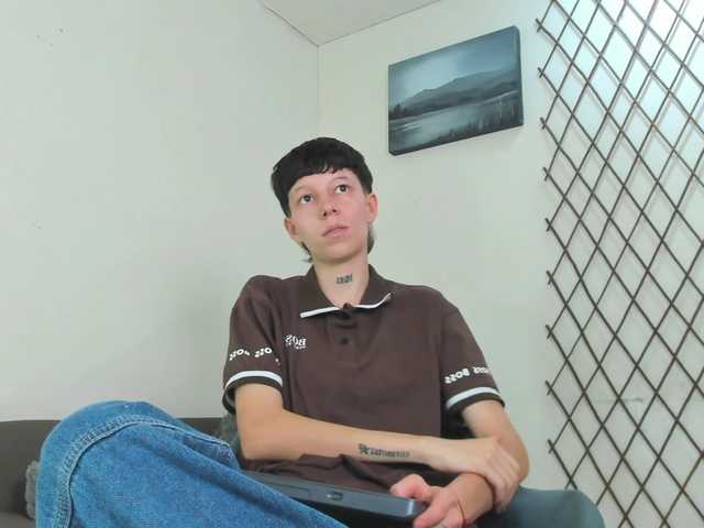LiamBrown09 live cam on BongaCams