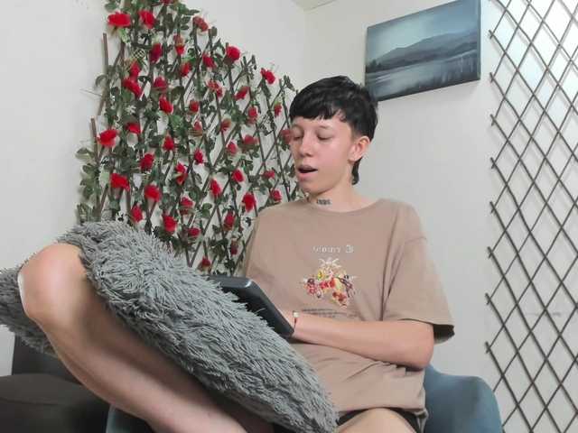 LiamBrown09 live cam on BongaCams