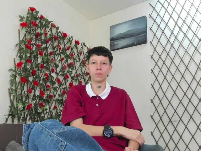 LiamBrown09 live cam on BongaCams