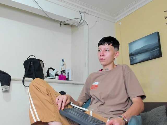 LiamBrown09 live cam on BongaCams