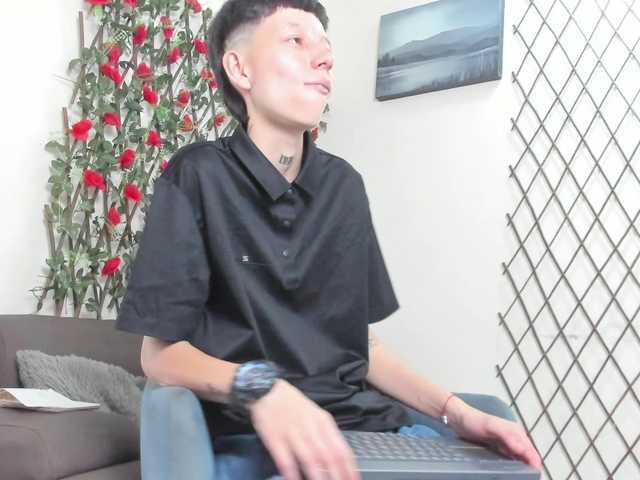 LiamBrown09 live cam on BongaCams