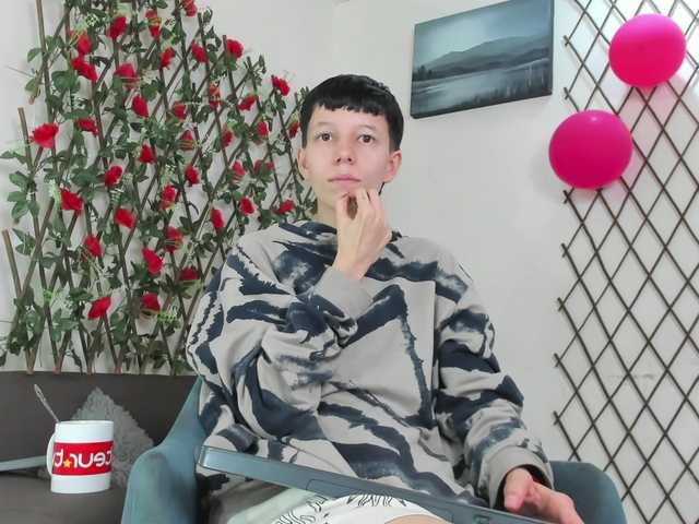 LiamBrown09 live cam on BongaCams