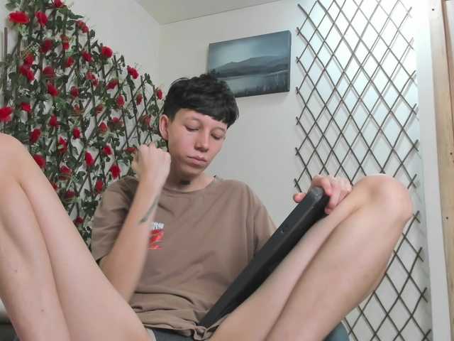 LiamBrown09 live cam on BongaCams