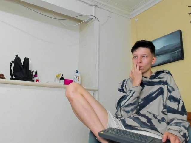 LiamBrown09 live cam on BongaCams