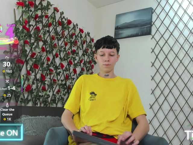 LiamBrown09 live cam on BongaCams
