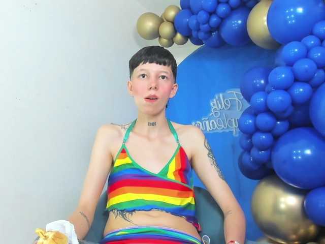LiamBrown09 live cam on BongaCams