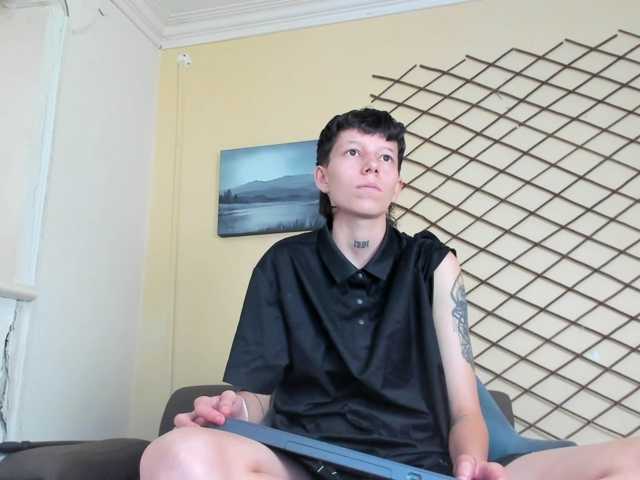 LiamBrown09 live cam preview