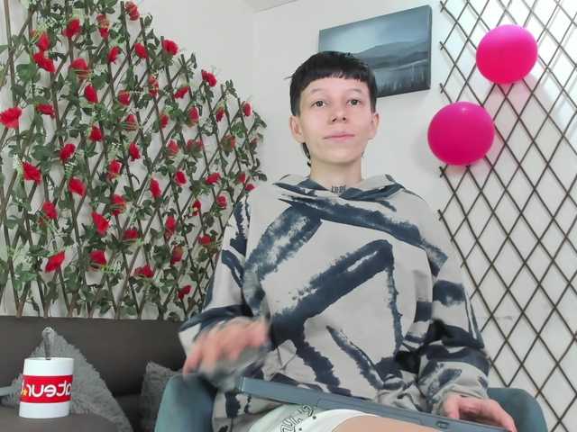 LiamBrown09 live cam on BongaCams