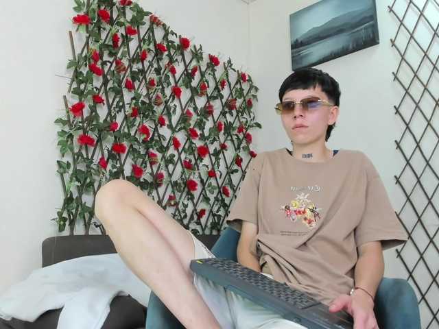 LiamBrown09 live cam on BongaCams