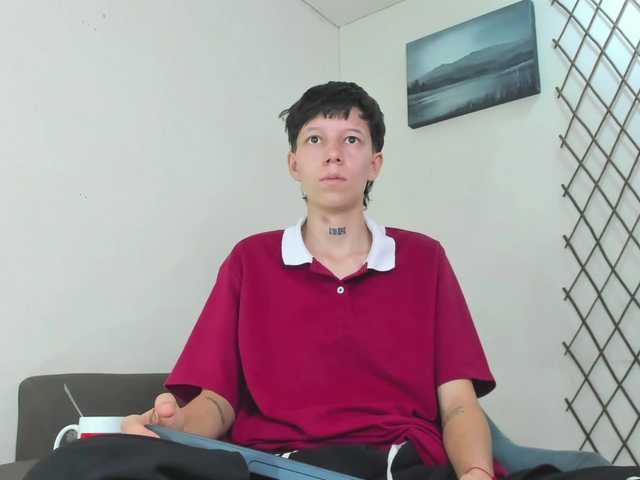 LiamBrown09 live cam on BongaCams