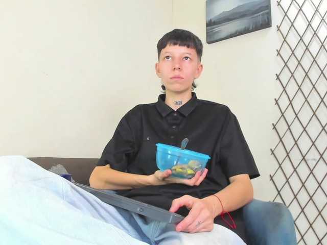 LiamBrown09 live cam preview