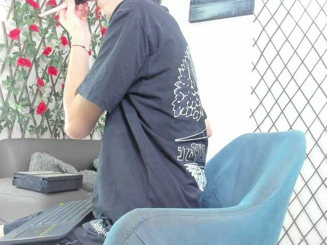 LiamBrown09 live cam on BongaCams