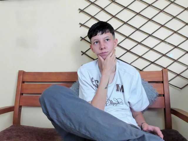 LiamBrown09 live cam on BongaCams