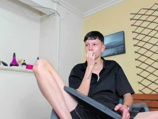 LiamBrown09 live cam on BongaCams