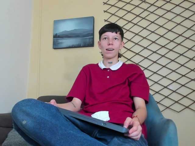 LiamBrown09 live cam on BongaCams