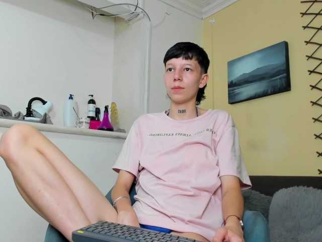 LiamBrown09 live cam on BongaCams