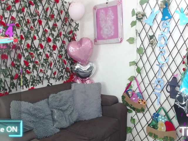 LiamBrown09's BongaCams show and profile