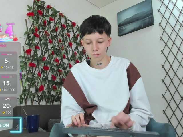 LiamBrown09 live cam on BongaCams