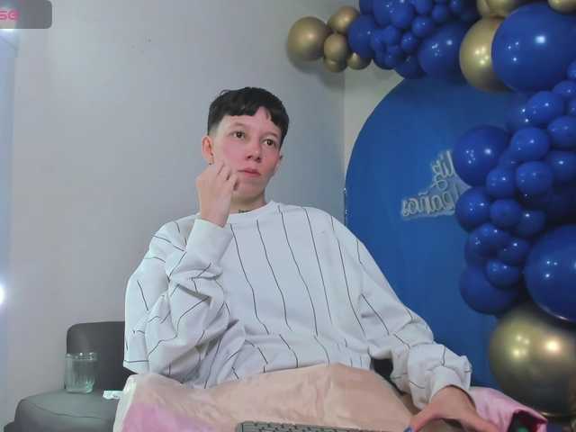 LiamBrown09 live cam on BongaCams
