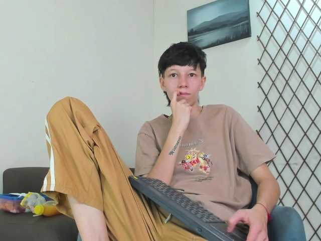 LiamBrown09 live cam on BongaCams