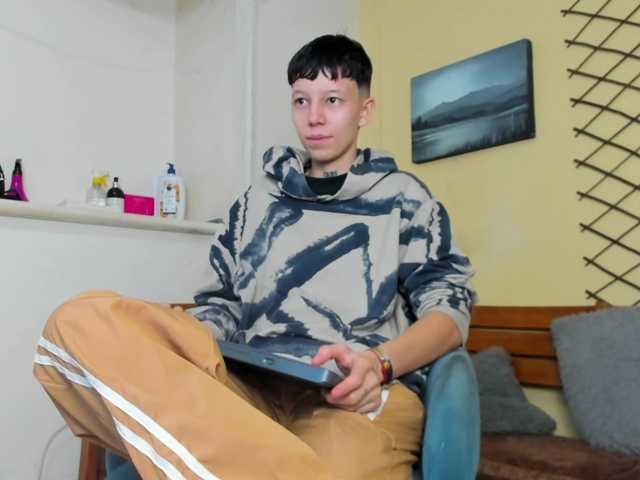 LiamBrown09 live cam on BongaCams