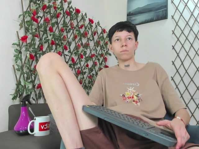 LiamBrown09 live cam on BongaCams