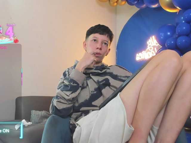 LiamBrown09 live cam on BongaCams