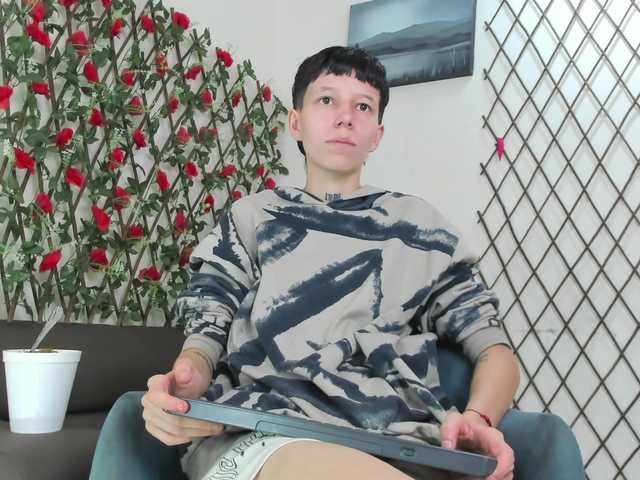LiamBrown09 live cam on BongaCams